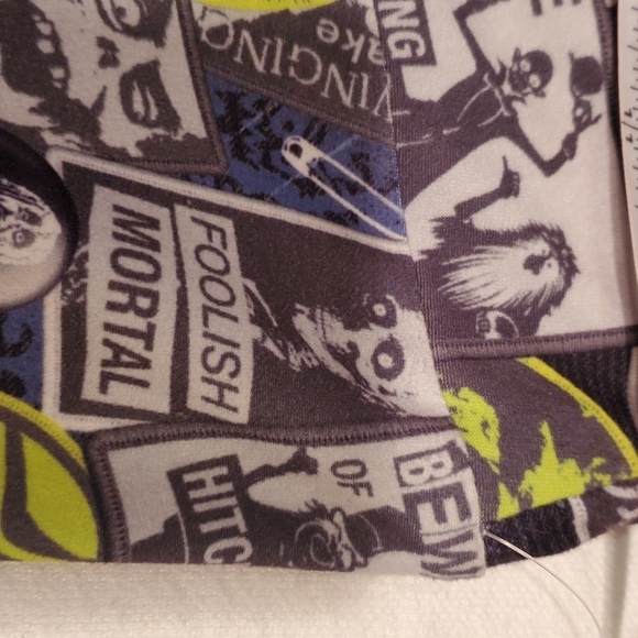 Disney Parks Haunted Mansion 3/4‎ Capri Sz. XS Legging NWT - Picture 2 of 13